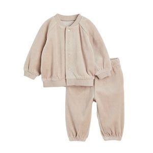 H&M toddler NWOT 2-piece velour set
